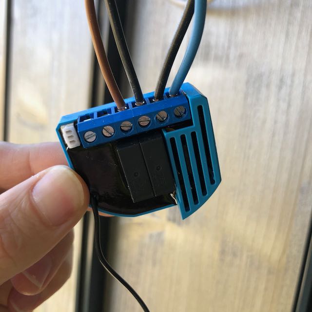 Qubino Flush Shutter